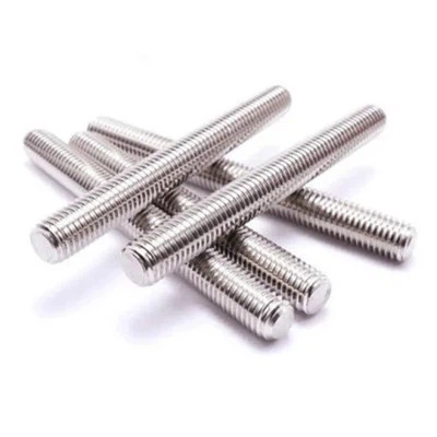 ¿Cuáles son los métodos de tratamiento térmico para los pernos prisioneros Super Duplex?